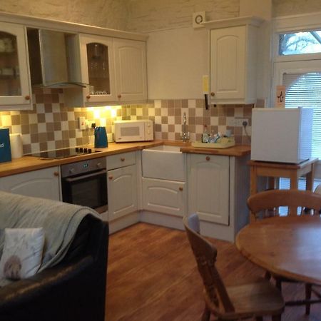 Cwmtwrch Cottage Carmarthen Extérieur photo