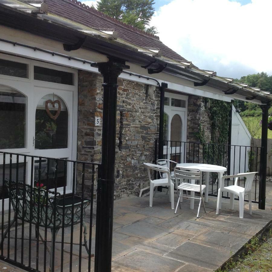 Cwmtwrch Cottage Carmarthen Extérieur photo